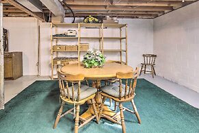 Cozy White Pine Home - 10 Mi to Porcupine Mtn