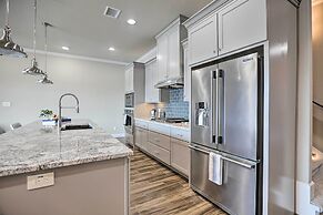 Elegant Lake Conroe Townhome w/ Boat Slip!