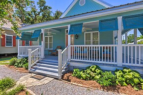 Cottage w/ Porch - 3 Min Walk to Bay St Louis