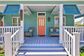 Cottage w/ Porch - 3 Min Walk to Bay St Louis