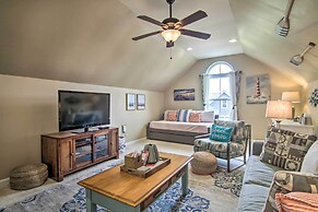 5 Mi to Bethany Beach: Chic Home w/ Grill!