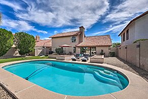 Private Pool, Gas Grill: Chic Glendale Home!