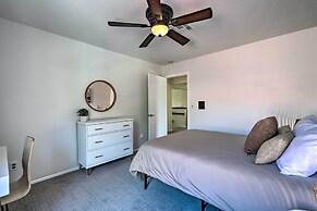 Private Pool, Gas Grill: Chic Glendale Home!