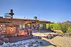 Unique Phoenix Abode w/ 2-tier Patio & Grills