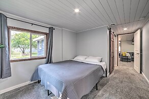 Prudenville Retreat w/ Yard ~ 1 Mi to Lake!