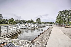 Modern Grand Haven Condo - Steps to Downtown!