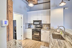 Modern Grand Haven Condo - Steps to Downtown!