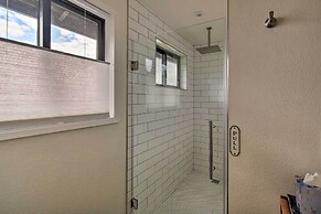 Stylish Olympia Home w/ Private Boat Dock!