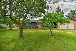 Stylish Olympia Home w/ Private Boat Dock!