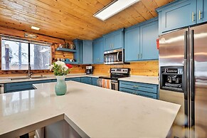 Furnished Deck: Cabin in Coconino National Forest