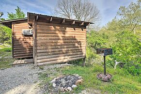 'cedar Falls Cabin 5': 1/2 Mile to Turner Falls