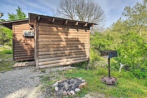 'cedar Falls Cabin 5': 1/2 Mile to Turner Falls