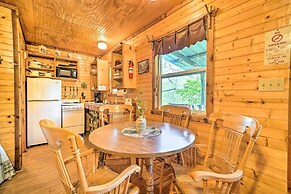 'cedar Falls Cabin 5': 1/2 Mile to Turner Falls