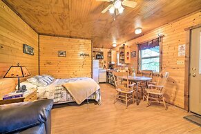 'cedar Falls Cabin 5': 1/2 Mile to Turner Falls