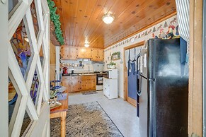 Mountain Top's Ponderosa Getaway Near Dome Rock!
