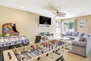 Spacious Brigantine Home ~ 1 Block to Beach!