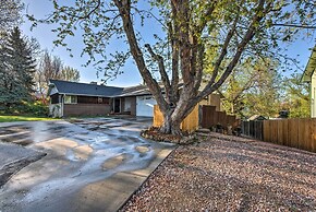 11 Mi to Denver Zoo: Lakewood Studio w/ Fire Pit!