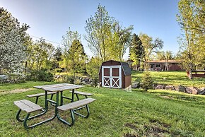 11 Mi to Denver Zoo: Lakewood Studio w/ Fire Pit!