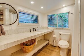 Updated Three Rivers Vacation Rental w/ Gas Grill