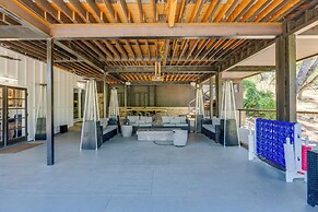 Updated Three Rivers Vacation Rental w/ Gas Grill