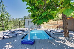 Updated Three Rivers Vacation Rental w/ Gas Grill