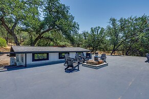 Updated Three Rivers Vacation Rental w/ Gas Grill