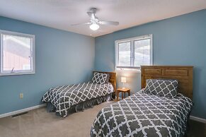 Spacious Mcgaheysville Home: Hot Tub & Pool Table!