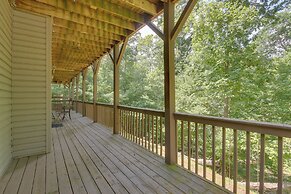 Spacious Mcgaheysville Home: Hot Tub & Pool Table!