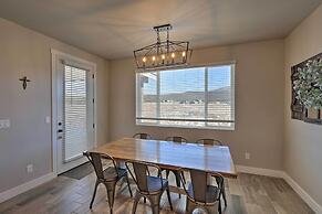 Flagstaff Home w/ Views - Near Arizona Snowbowl!