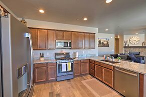 Flagstaff Home w/ Views - Near Arizona Snowbowl!