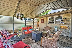 Quaint Garden City Studio w/ Hot Tub: Pets Welcome