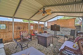 Quaint Garden City Studio w/ Hot Tub: Pets Welcome