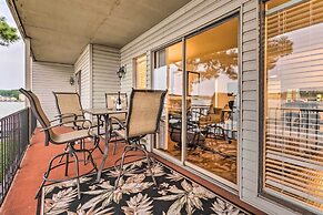 Sunset-view Resort Condo on Lake Hamilton!