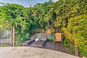 Sunset-view Resort Condo on Lake Hamilton!