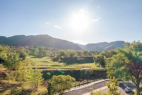 Golden Cottage Near Red Rocks & Denver!
