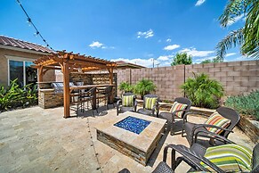Surprise Home w/ Pool, Hot Tub & Putting Green
