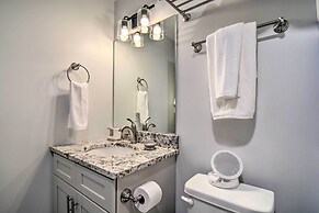 Centrally Located Traverse City Condo 1 Mi to Bay