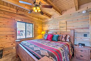 Pet-friendly Cloudcroft Cabin: Walk to Shop, Food