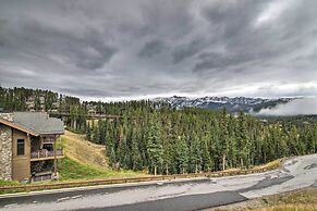 Ski-in/ski-out Condo w/ Hot Tub & Mtn Views!