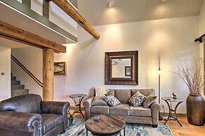Ski-in/ski-out Condo w/ Hot Tub & Mtn Views!