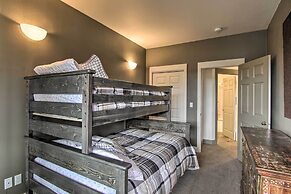 Ski-in/ski-out Condo w/ Hot Tub & Mtn Views!