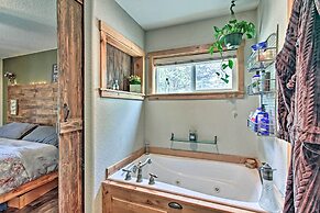 La Pine Hideaway Near Deschutes National Forest!