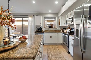 Maricopa Home <1 Mile to The Duke Golf Course!