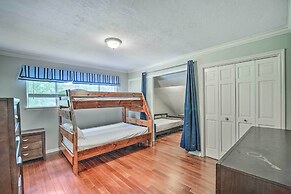 Spacious Houston Home, Day Trip to Galveston!