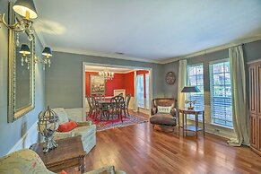 Spacious Houston Home, Day Trip to Galveston!