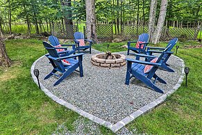 Lake & Pool Access: Home Near Tobyhanna State Park