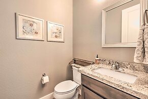 Family Home w/ Deck, 3 Mi to Downtown Flagstaff!