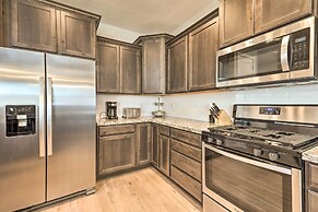 Family Home w/ Deck, 3 Mi to Downtown Flagstaff!