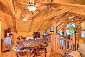 Luxury Mountain Cabin w/ Furnished Deck + Views!