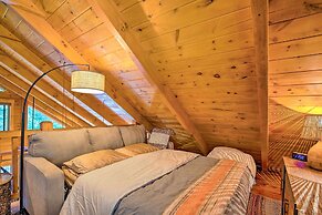 Luxury Mountain Cabin w/ Furnished Deck + Views!